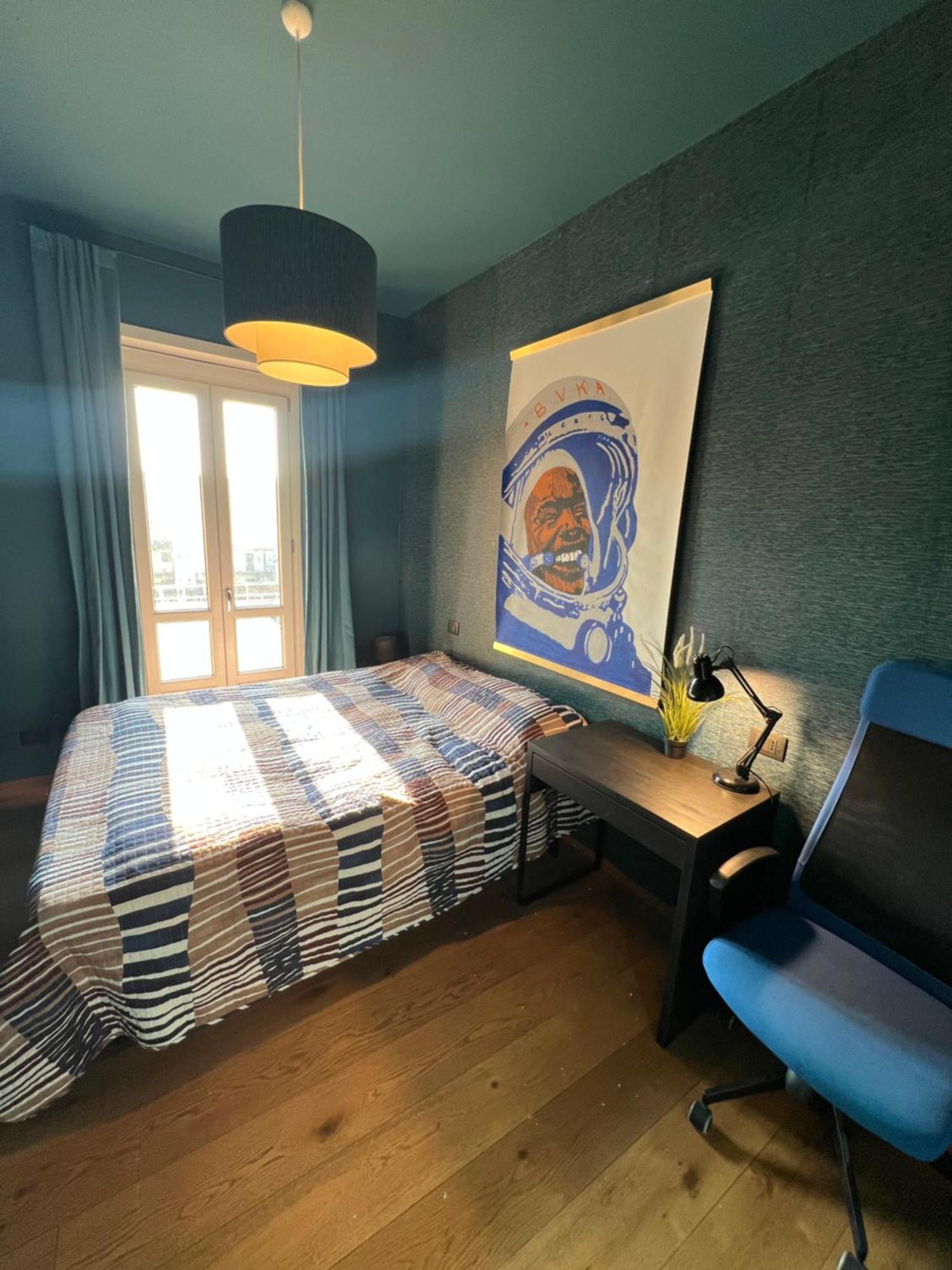 Room With Private Balcony On The Dora River Turin Luaran gambar
